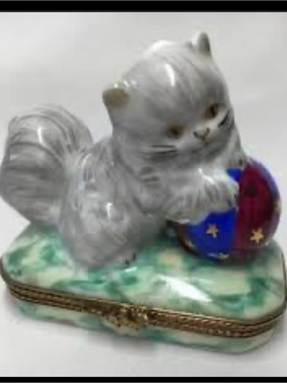 Limoges Peint Main Pierre Arquie France Cat With Ball Trinket Box Hidden Mouse